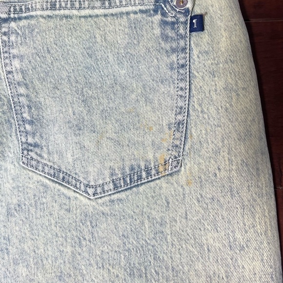 ANTHROPOLOGIE Pilcro Midrise Slim Boyfriend Spray Paint Destroyed Size 30 - Picture 9 of 16